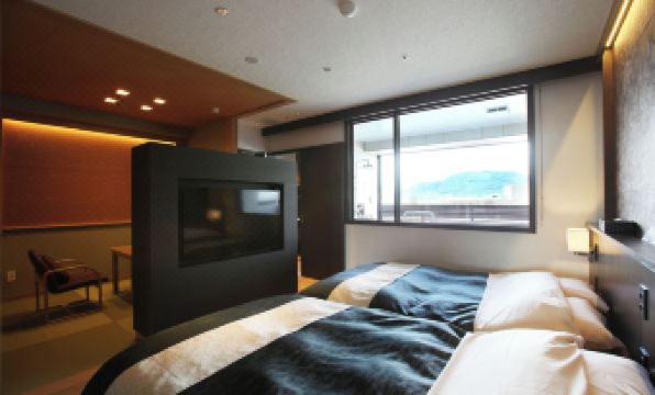 Mt Fuji Hanayagi No Sho Keizan