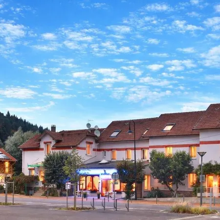Logis Hôtel & Restaurant des Lacs