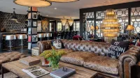 Iconic 6Br Desert Retreat w/ Pool, Pickleball & Fire Pit Joshua Tree Mansion by Avantstay