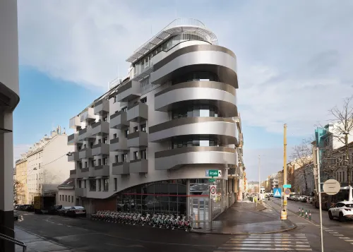 Limehome Vienna Vivenotgasse - Condos