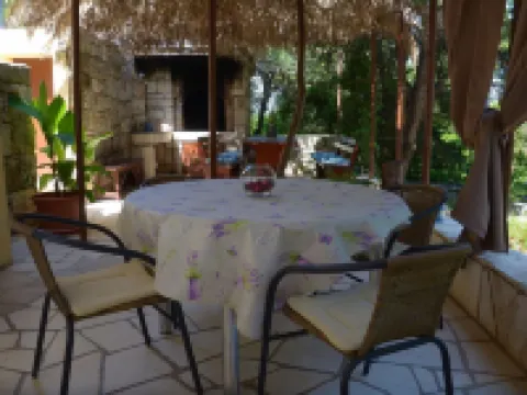 House Mare Hotels in Postira