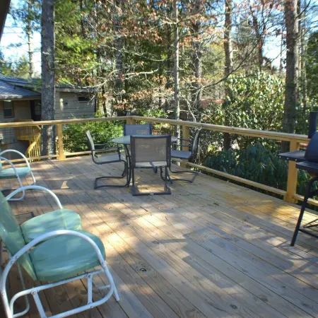 The Linville Community, a Restful Retreat w/ Convenient Access to the Mountains