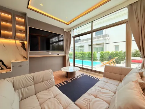 Luxury house near Suvarnabhumi Airport - Hot Tub
