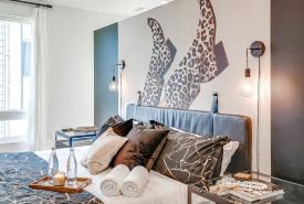 NEW 24 Guests 2 Rooftop Decks Near Downtown