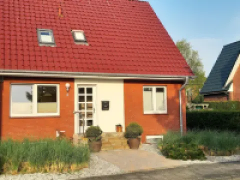 Ferienhaus Mien Huske Hotels in Norderney
