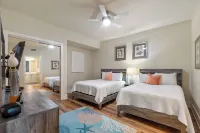 Turquoise Place 1908C - 3-Star