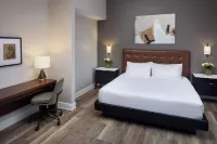 Watt Hotel Rahway, Tapestry Collection by Hilton - جاكوزي