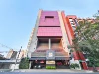 Hotel Golden Park Campinas Cambuí by Nacional Inn Hotéis em Campinas