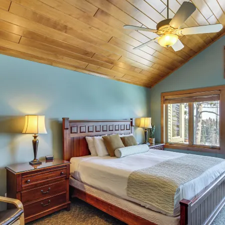 Lake Superior Views! Ultimate North Shore Retreat