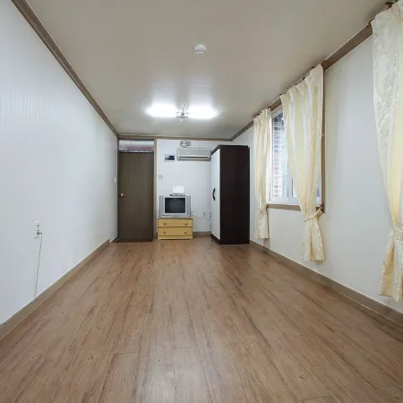 Jecheon Yeongbong Pension