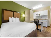 Motel 6 Suites Rochester Greece, NY