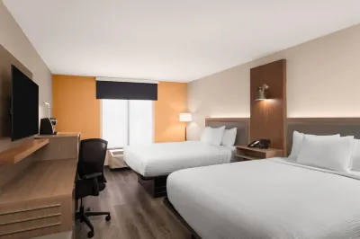 La Quinta Inn & Suites by Wyndham Bessemer Hotels in 