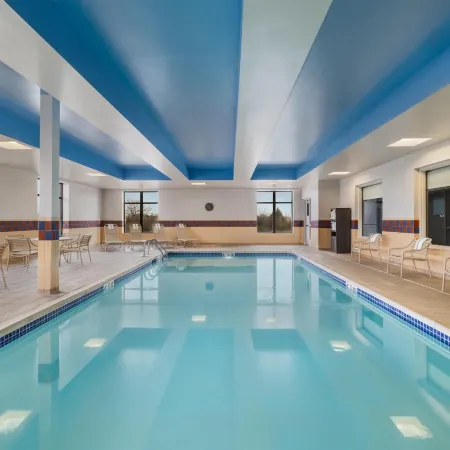 Hampton Inn & Suites Lincoln Northeast/I-80