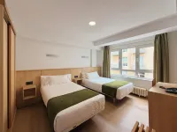 克里索爾里亞斯酒店 - 沙灘