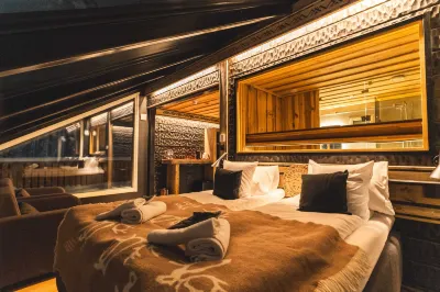 Suomu Aurora Glass Resort Hotels in 