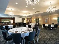 The Pinewood Hotel Hotels in Slough