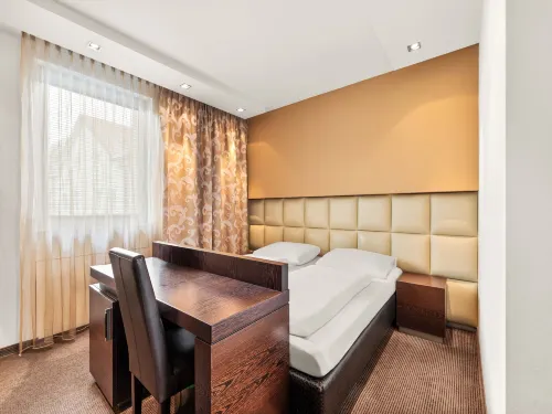 B&B HOTEL Linz City-Ost