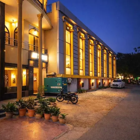 Hotel Tara Palace by Goyal Hoteliers
