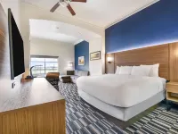 La Quinta Inn & Suites by Wyndham Alvin Hotels in Alvin
