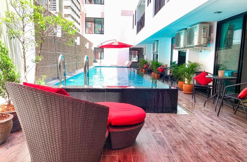 Scandia Beach Hotel - Soi 7 Best Location - 200m to Beach Next to Food Market photo 3