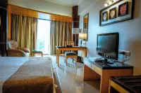 Peninsula Grand Hotel - Spa