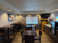 AmericInn by Wyndham Kearney - breakfast