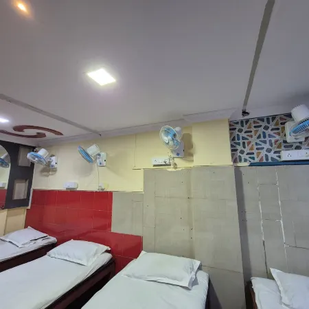 Swami Single Bed Dormstay