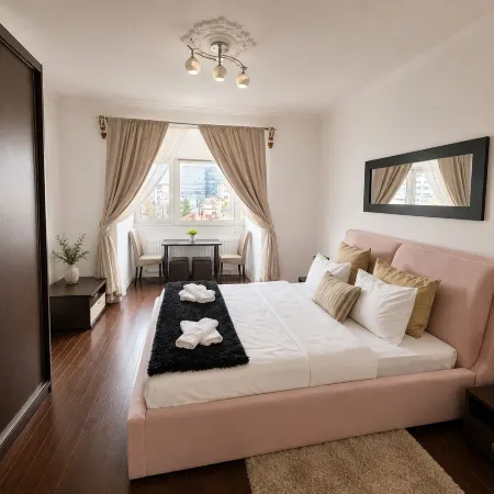 Baroq Central City Apartment