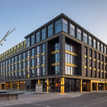 Aloft by Marriott Belfast Titanic Quarter