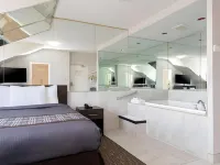 Super 5 Inn Hotels near Applewood