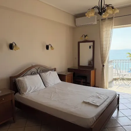 Vythos Rooms