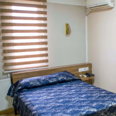 Yunus Hotel