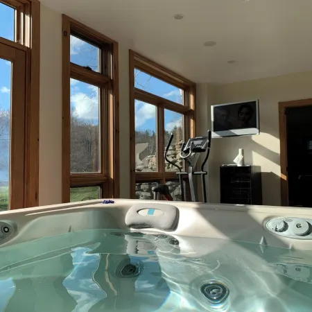 Stunning Luxury & Breathtaking Scenic Paradise. Ask about Full Summer Rental!