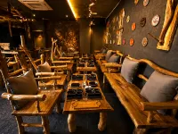 Aura - A Boutique Hotel โรงแรมใกล้แยกอัจเมอร์จังก์ชั่น
