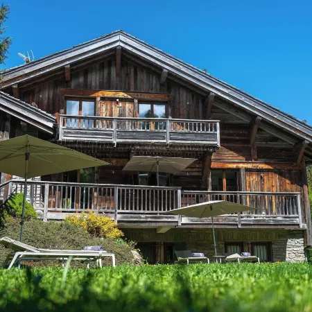 Exceptional 12P chalet with sauna and jacuzzi
