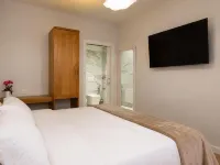 Arva Suites Tirana - Alojamientos