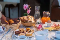 Pietra di Ponente - Country House - servizio colazione