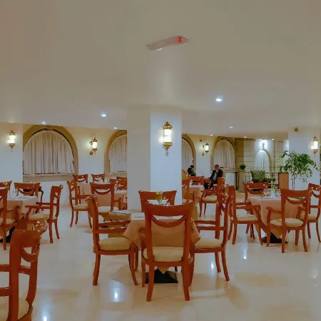 The Grand Palace Hotel
