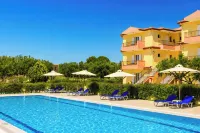 Nautilos Hotel - Pool