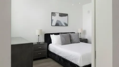 Landing Modern 1bd, Gym, Yoga Studio - Apartments