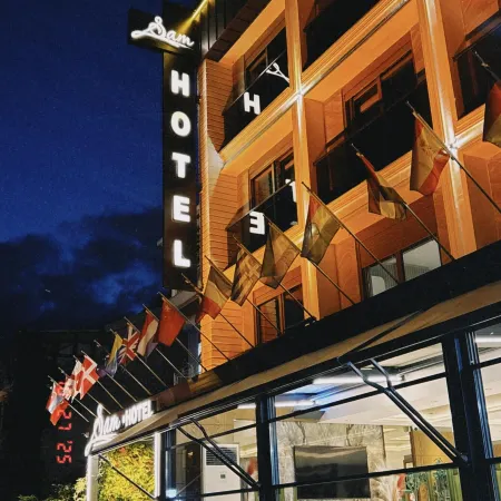 Sam Hotel