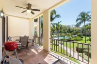 Vibrant 3-Bedroom Condo with Resort Amenities, Pools & Beach Club Access - suối nước nóng