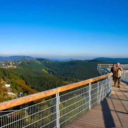 Kompakt, Gepflegte Unterkunft mit Balkon