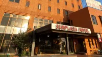 Miyakonojo Sun Plaza Hotel - parking