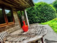 Hot Tub Hideaway the Nature’s Nook - 2-Star