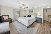 Kings On Queen Cottage 2 Bedroom Home - 4-Star