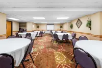 Comfort Inn at Thousand Hills - WiFi