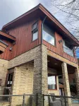 Hotel Peregrino Suites - Homestays