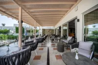 Adele Beach Hotel - 4-Star