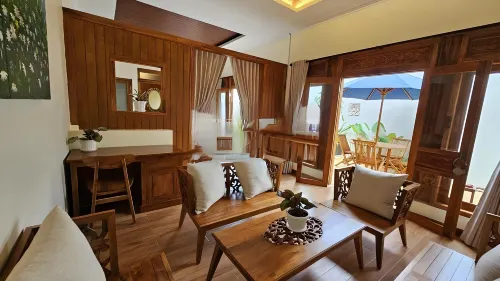 Jepara Garden Resort - Barer